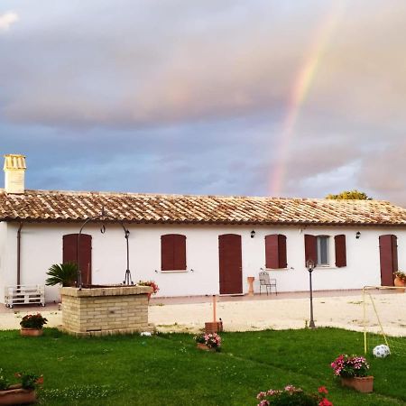 فيلا Agriturismo " Le Serre" سبيلّو المظهر الخارجي الصورة