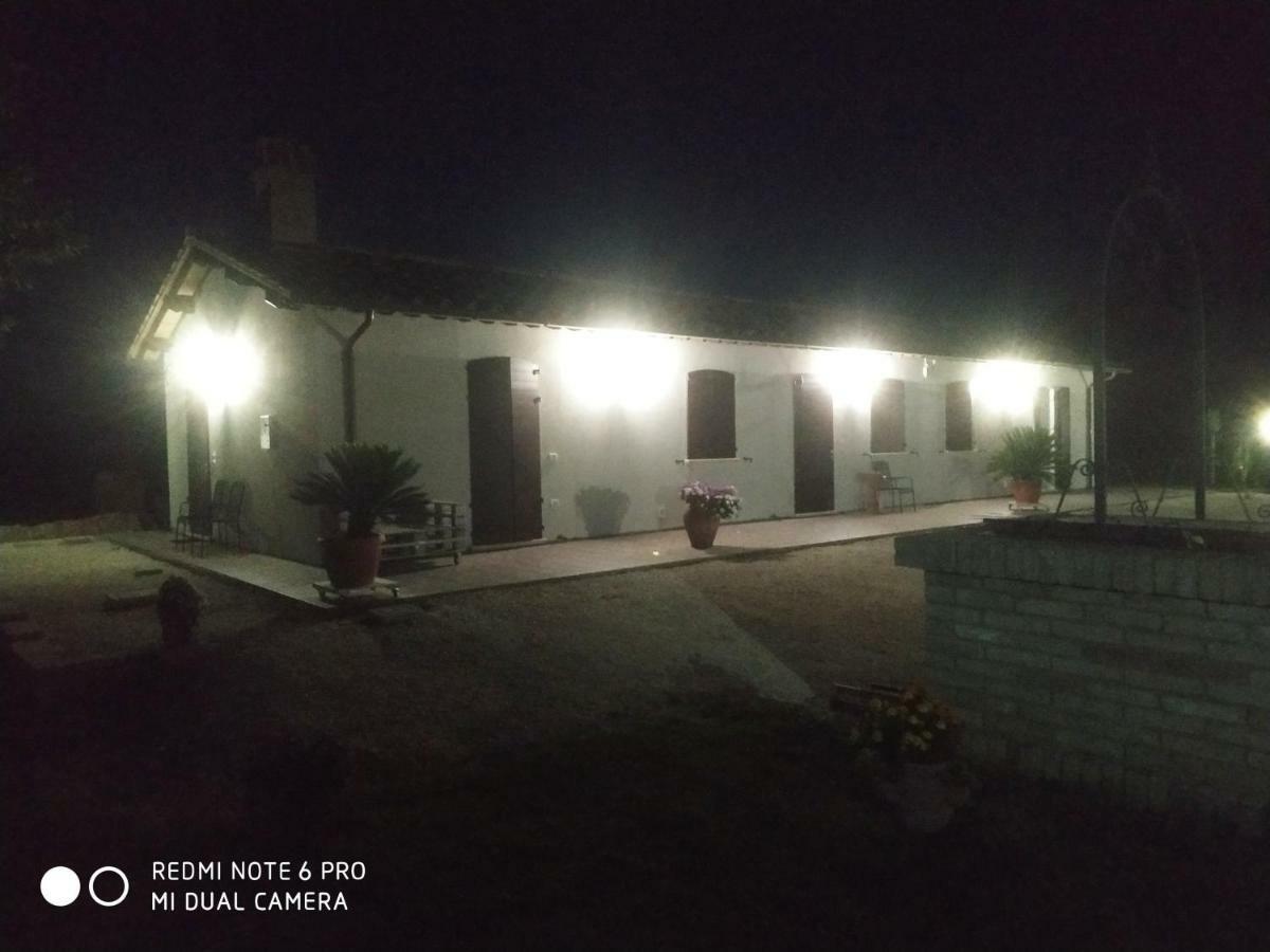 Agriturismo " Le Serre" سبيلّو المظهر الخارجي الصورة